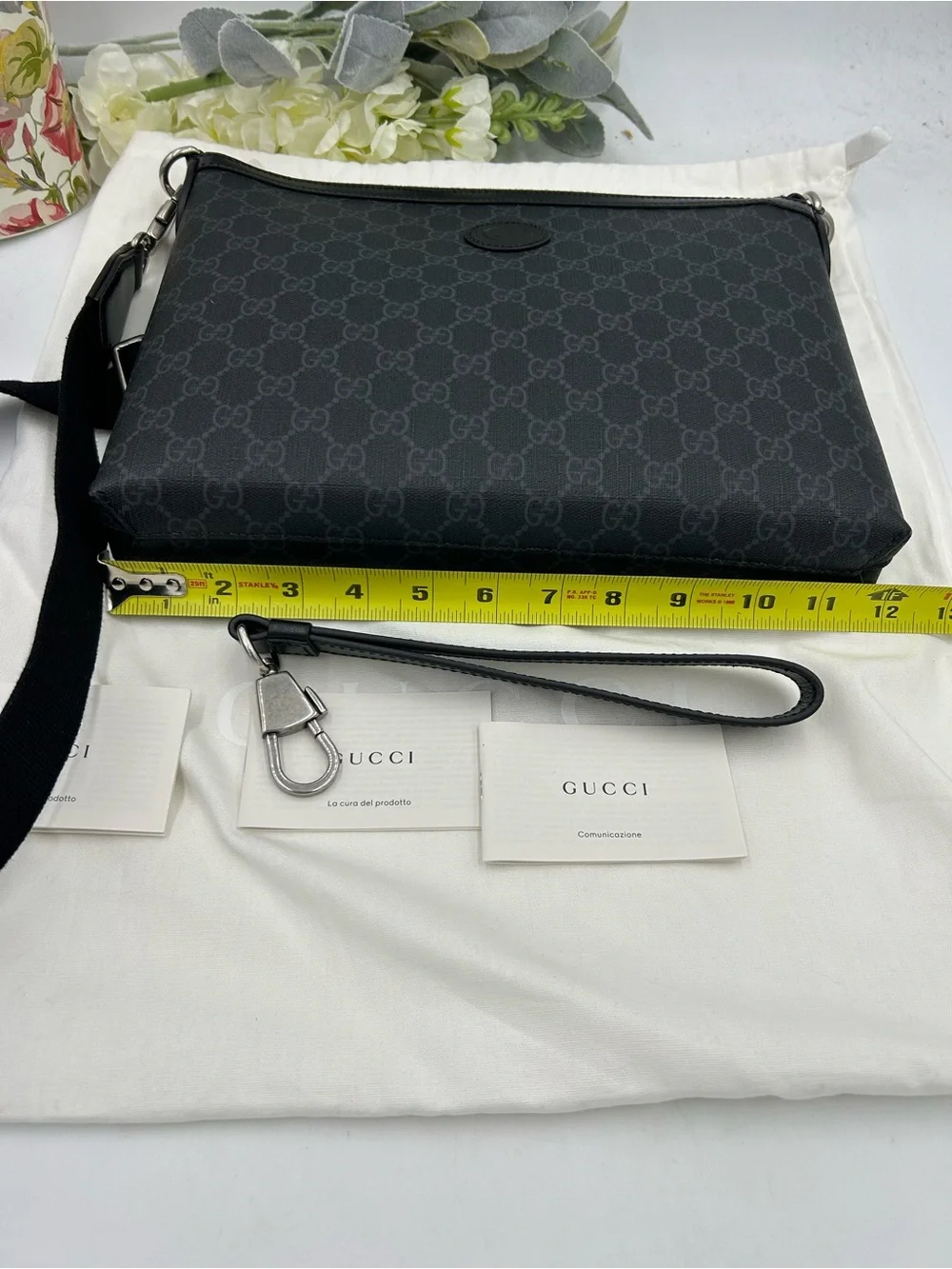 Gucci classic messenger